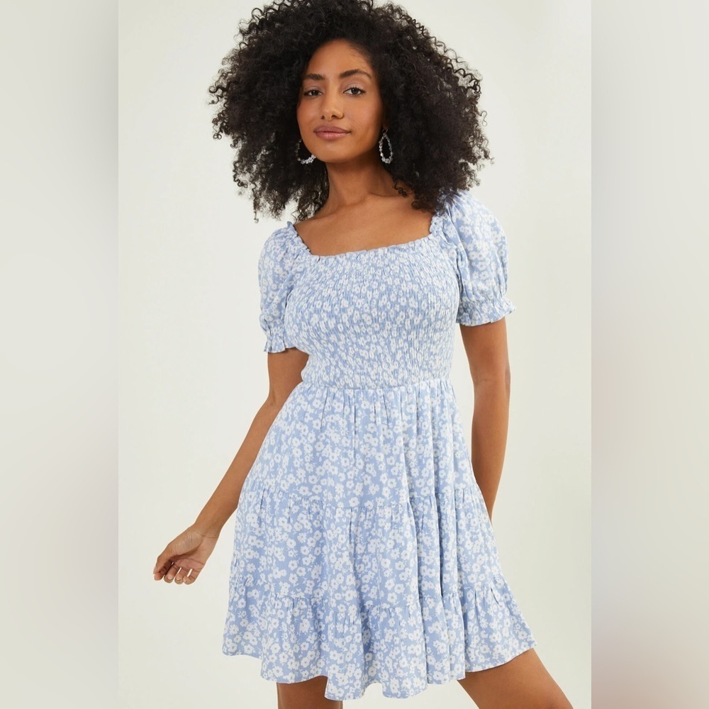 New with tags altard state Bella smocked floral dress